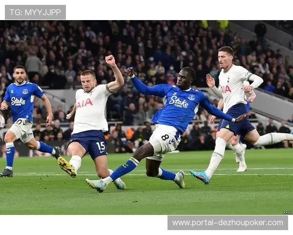 桑德兰1-1战平埃弗顿，升班马稳居积分榜前列